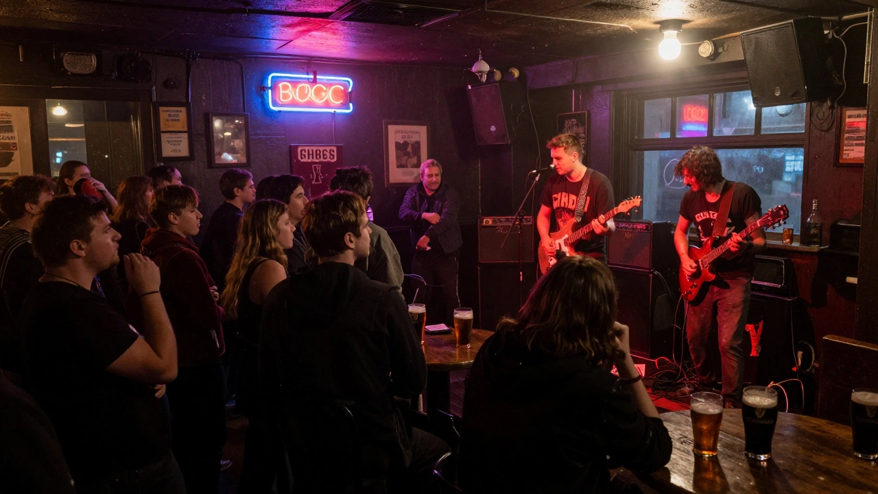 Pub Crawls for Music Lovers: London’s Best Bars with Live Bands
