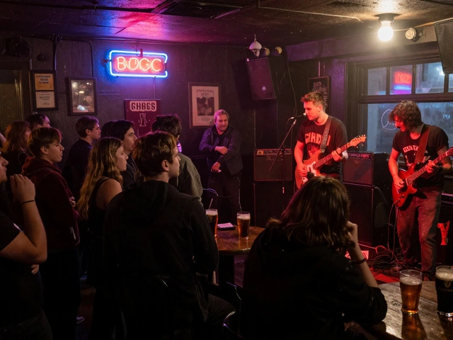 Pub Crawls for Music Lovers: London’s Best Bars with Live Bands